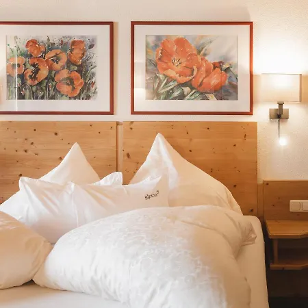 Alpina&more I מלון סרפהאוס