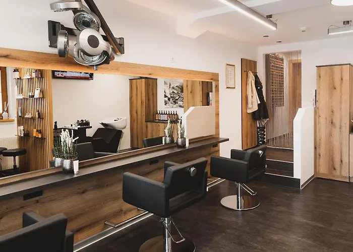 Alpina&more I ホテル ザーファウス