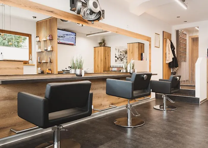 Alpina&more I ホテル ザーファウス