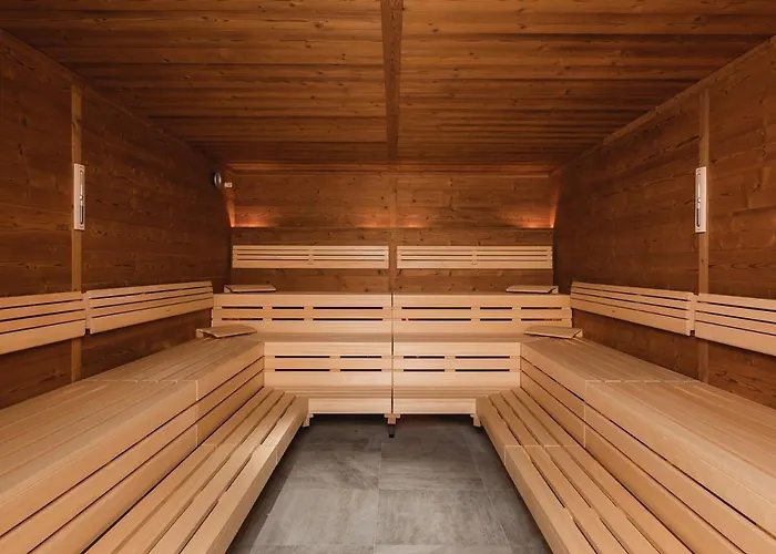 Alpina&more I 4* ザーファウス