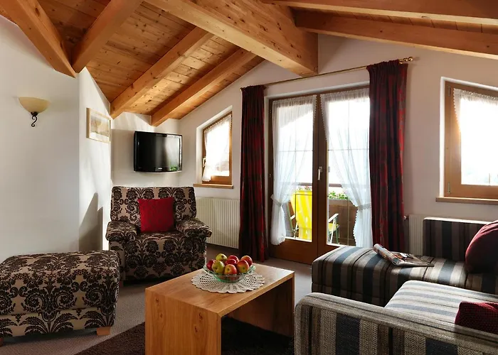 Alpina&more I ホテル