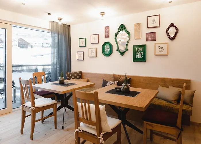 ホテル Alpina&more I