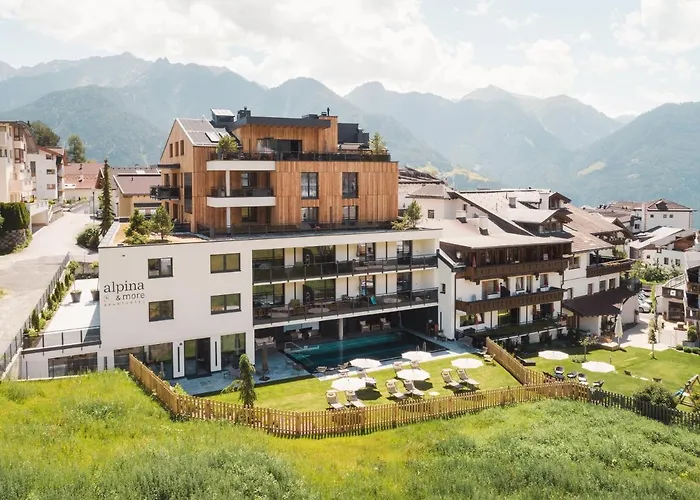 Alpina&more I ホテル ザーファウス