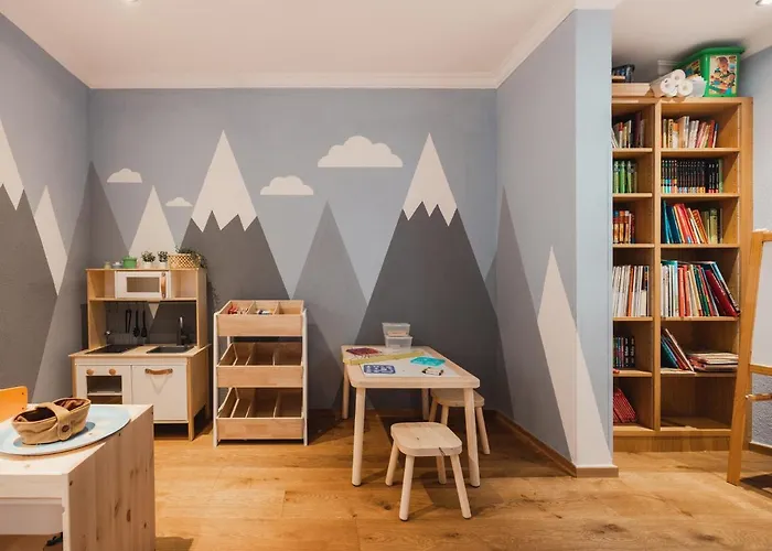 ホテル Alpina&more I ザーファウス