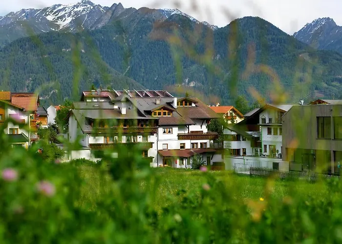 Alpina&more I ホテル 4*