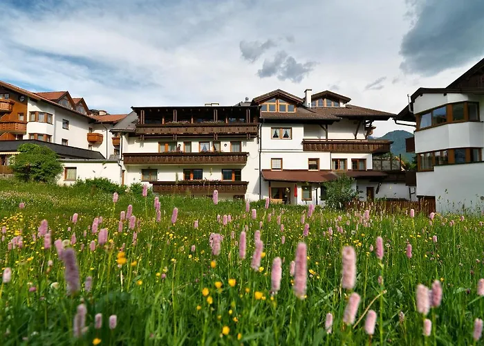 Alpina&more I ホテル