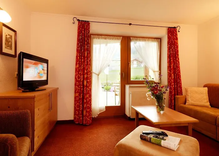 ホテル Alpina&more I 4*