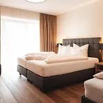 Hotel Alpina&more I