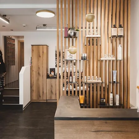 Alpina&more I فندق