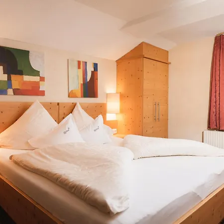 Hotel Alpina Serfaus