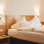 Alpina&more I Hotell Serfaus
