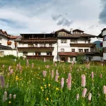 Alpina&more I Hotell